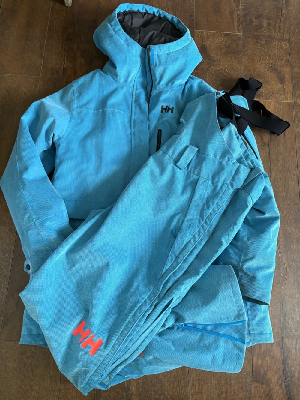 Set - Helly Hansen Women’s Blue Hooded Ski/snowboard jacket AND bib overalls